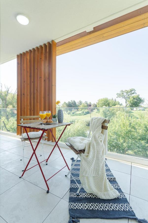 Il Lago - Azur - Cozy Luxurious Smart Home By The Lake Voluntari Zewnętrze zdjęcie
